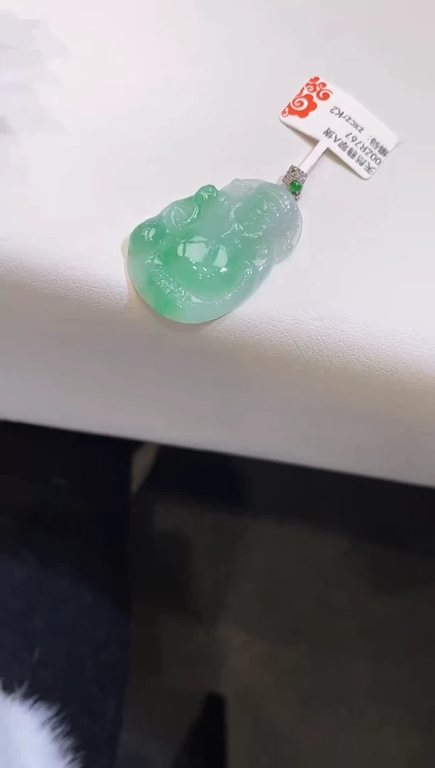 吊坠(不含链)18K金镶嵌翡翠财爷爷