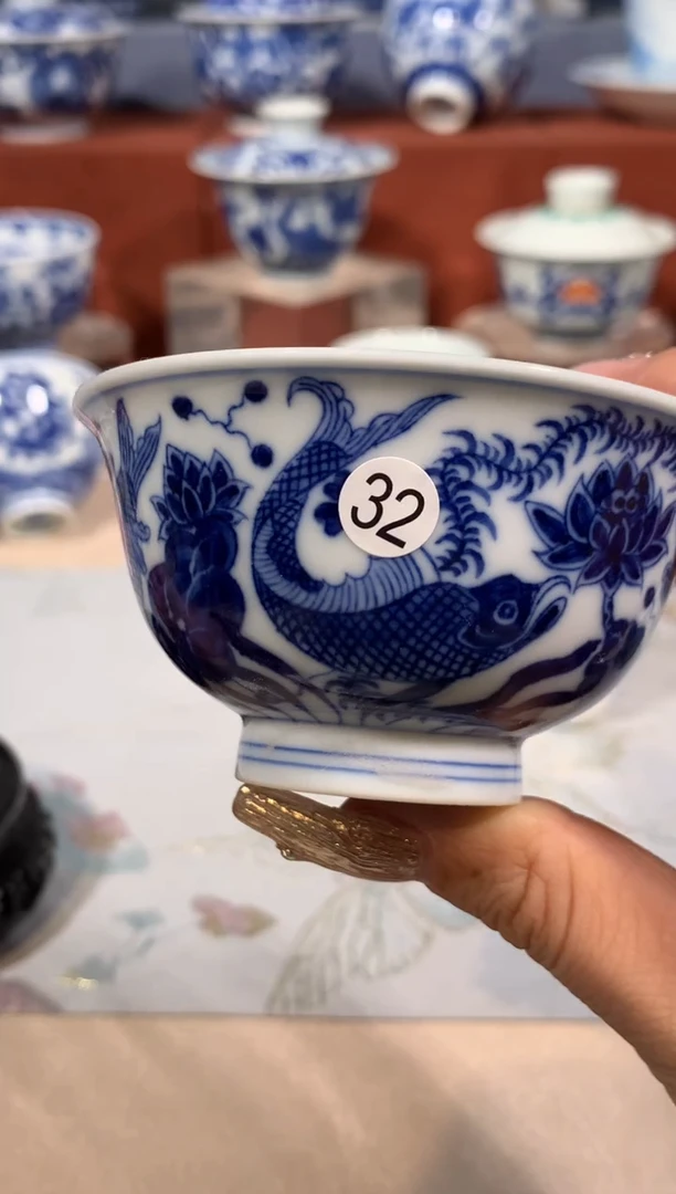 【闪购商品】摆件青花鱼藻单杯