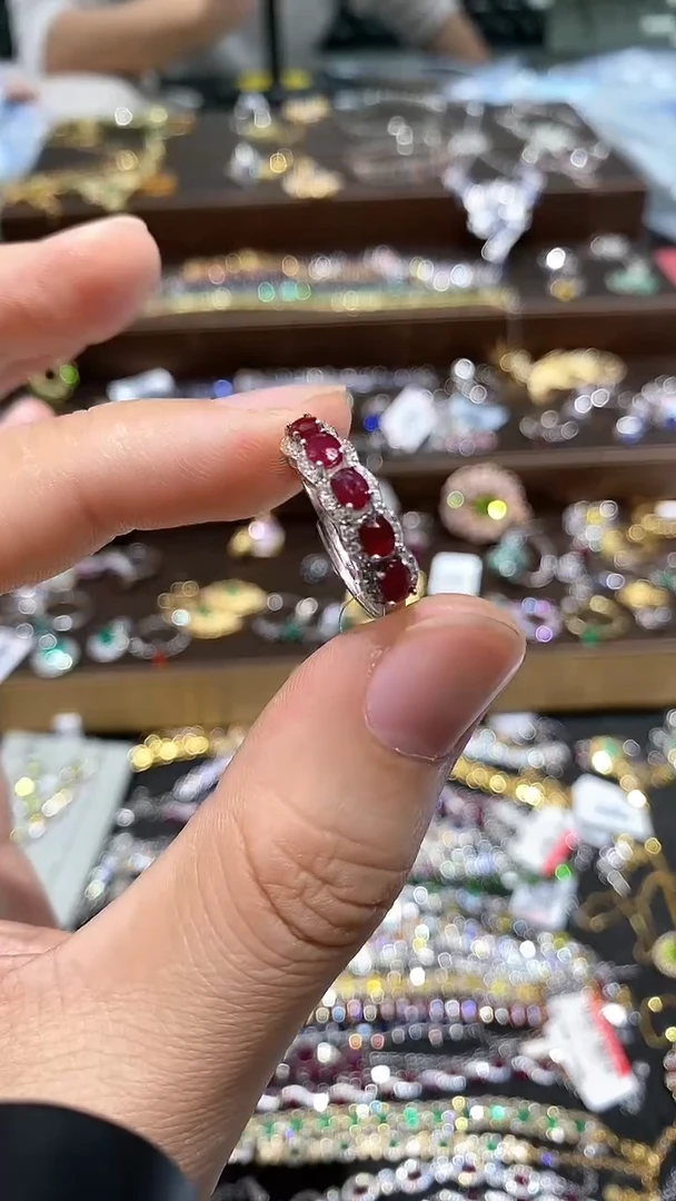 【闪购商品】红宝石戒指银S925镶嵌戒指