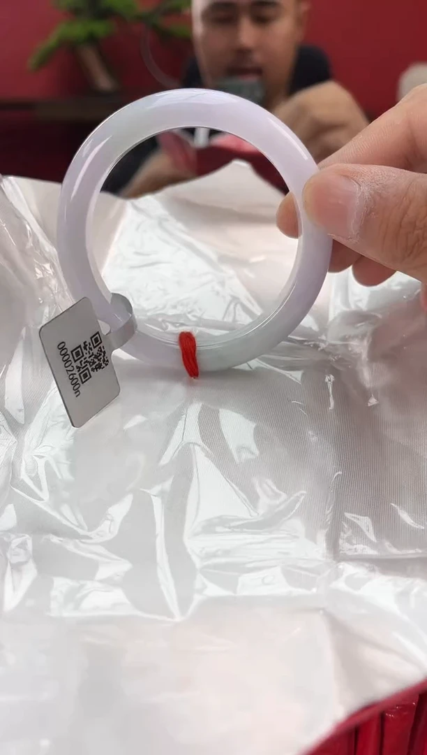 未镶嵌手镯翡翠翡翠手镯（微瑕）2