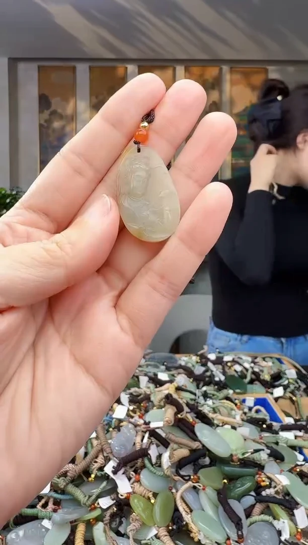 未镶嵌和田玉挂件拍一发一