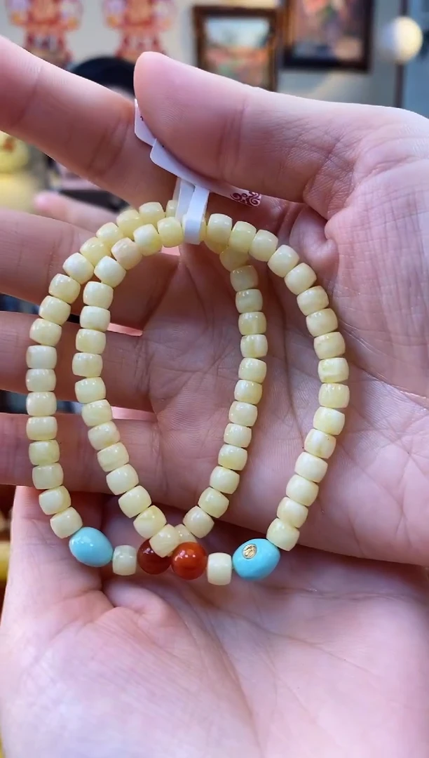 【闪购商品】琥珀手串未镶嵌手串(多样性发其一）