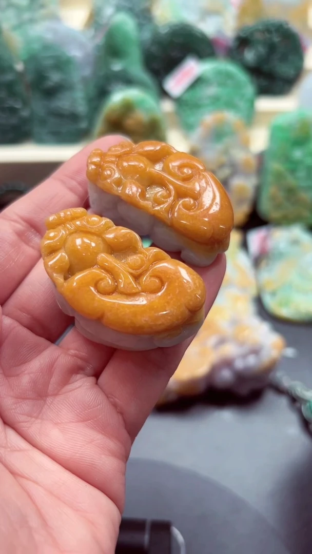 吊坠(不含链)未镶嵌翡翠天然翡翠