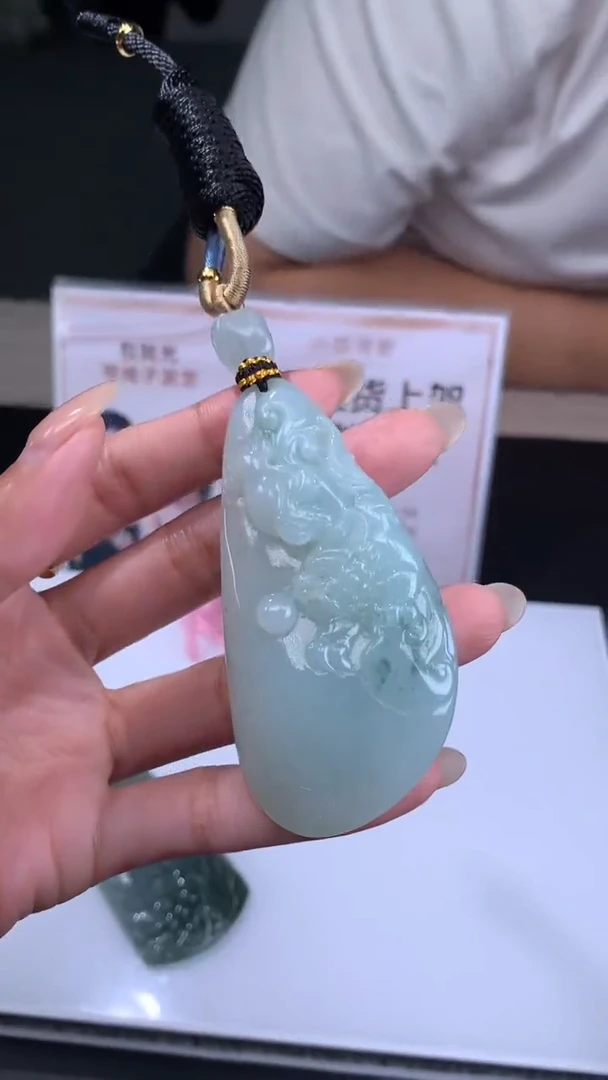 【闪购商品】定制翡翠未镶嵌不退不换CMH1件-A