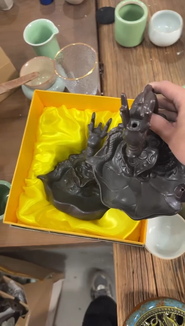 【龙倒流香 】 八哥专拍