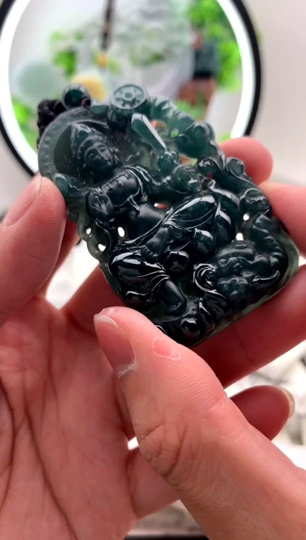 【闪购商品】翡翠颈饰未镶嵌普贤