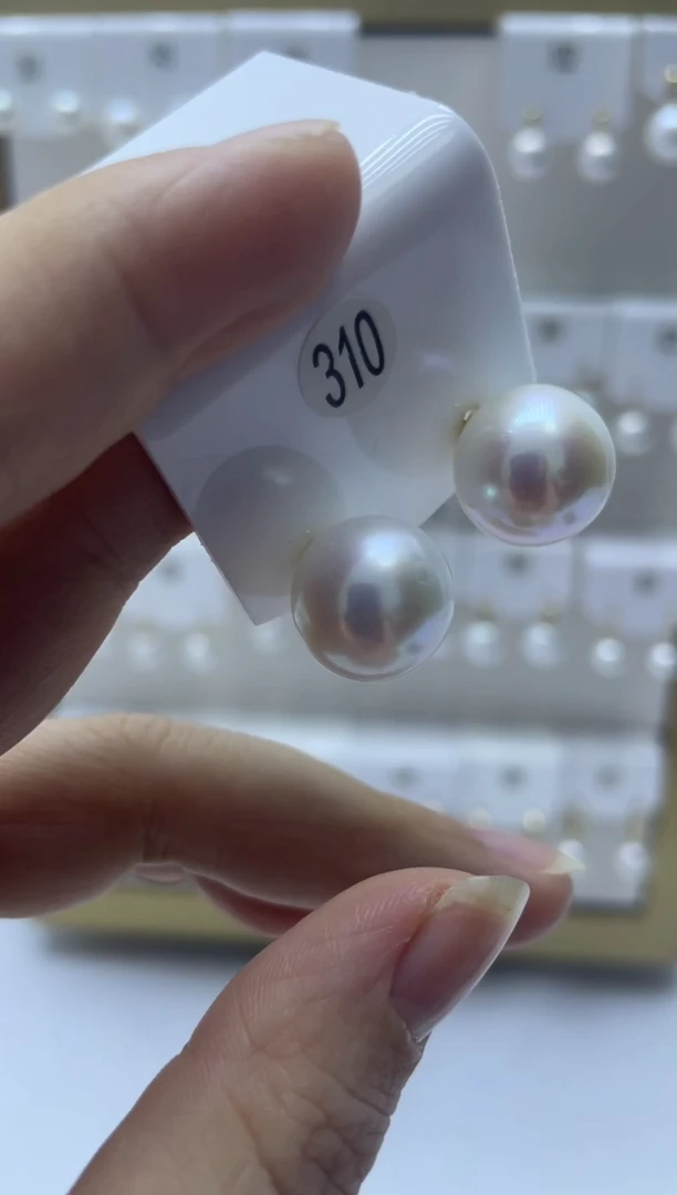 18K金镶嵌耳饰淡水珍珠310