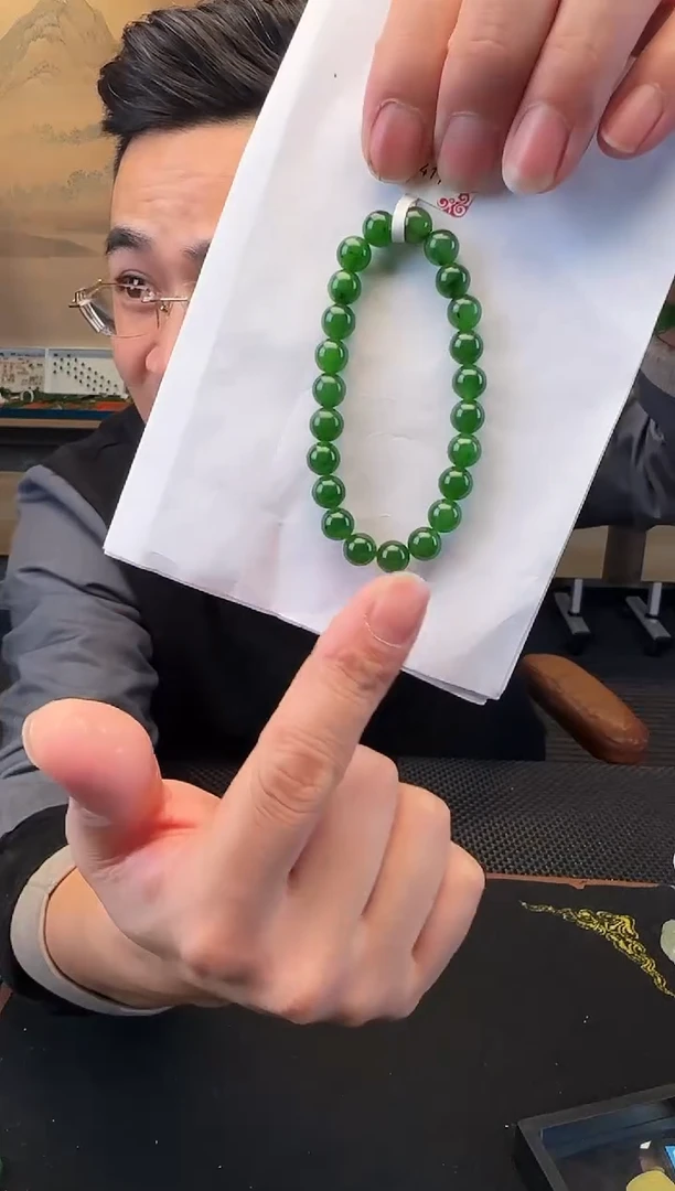 未镶嵌手链和田玉卡8