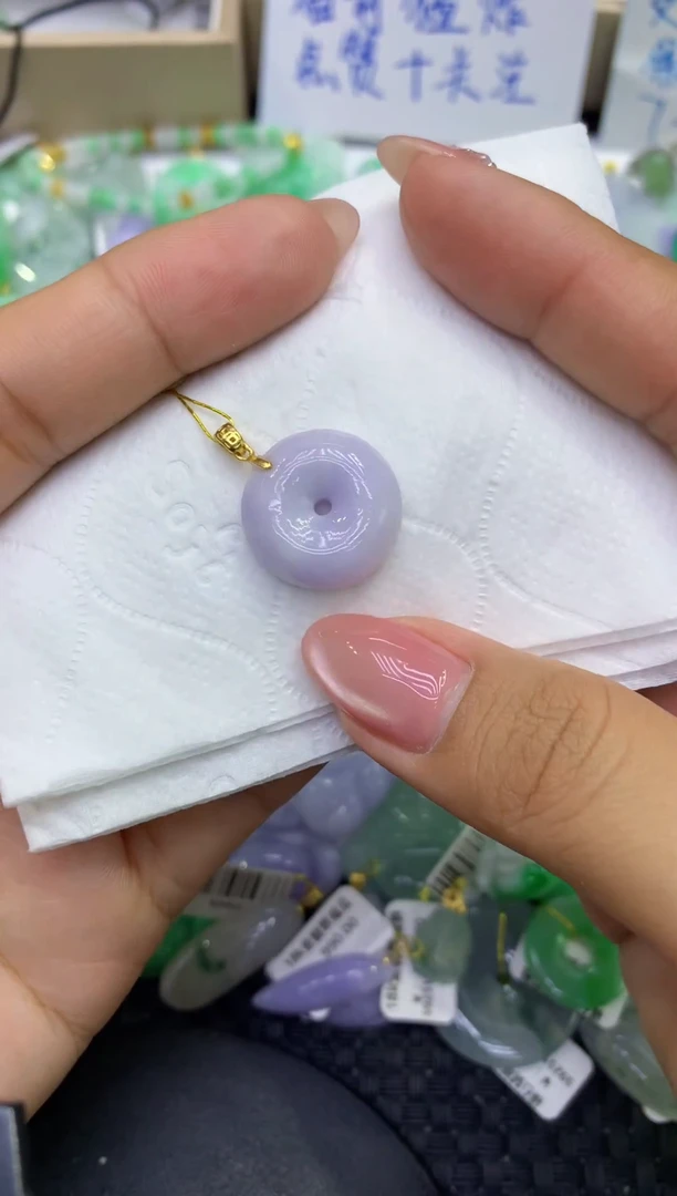 颈饰未镶嵌翡翠天然缅甸A货翡翠