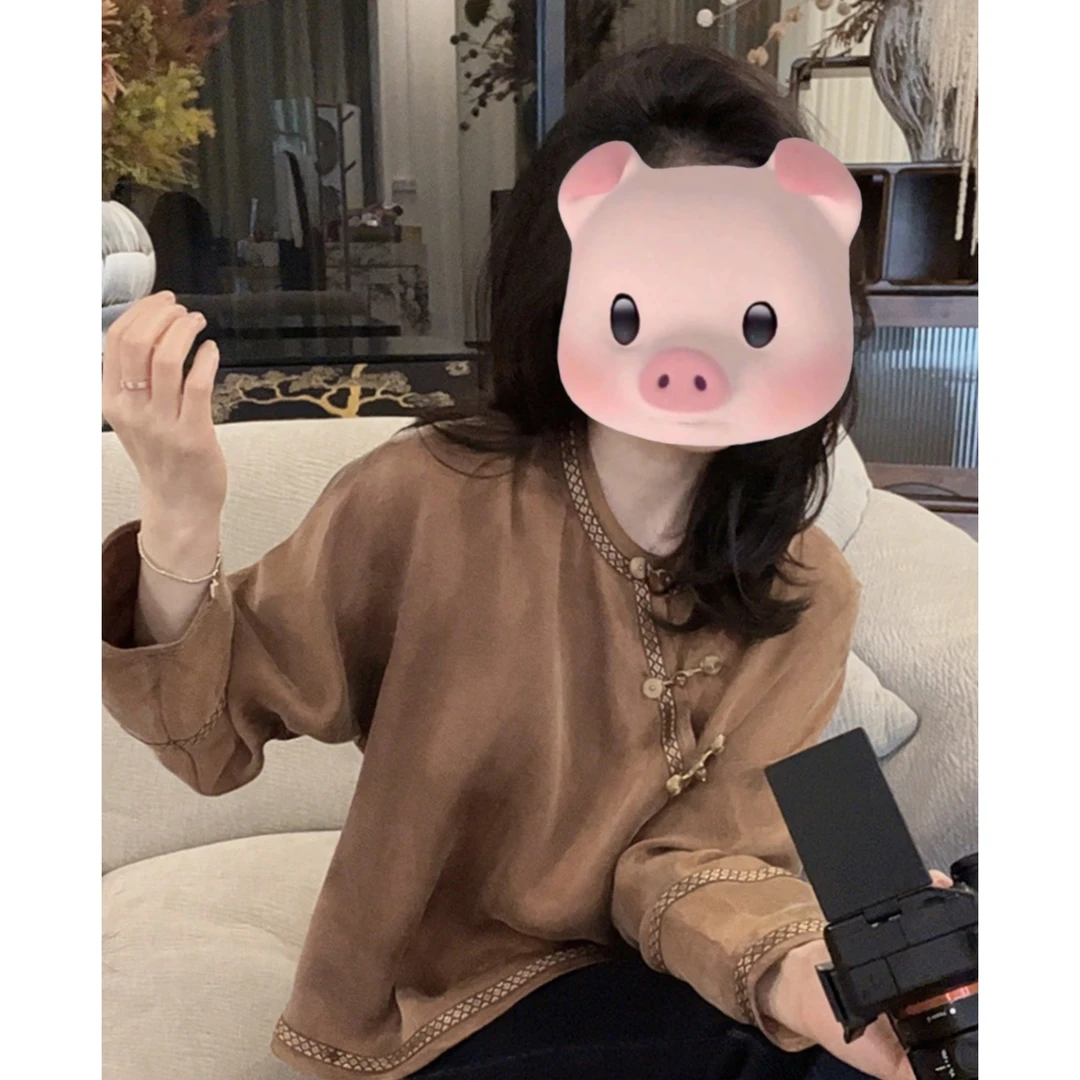2025早秋新中式轻国风改良上衣高级感轻奢洋气咖色盘扣长袖衬衫女