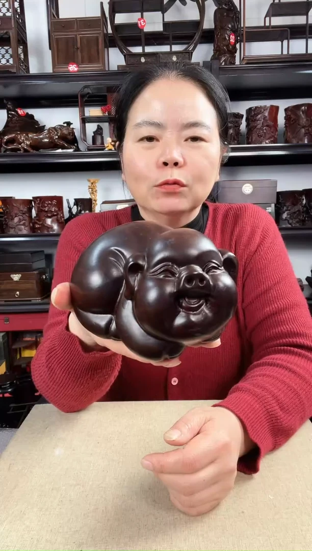 木老李红木工艺品大猪