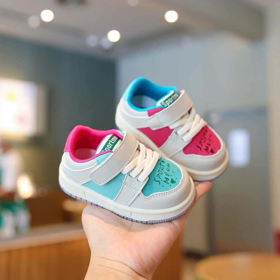婴儿鞋2025春秋新款软底学步鞋女童小童撞色板鞋宝宝鞋子运动鞋男