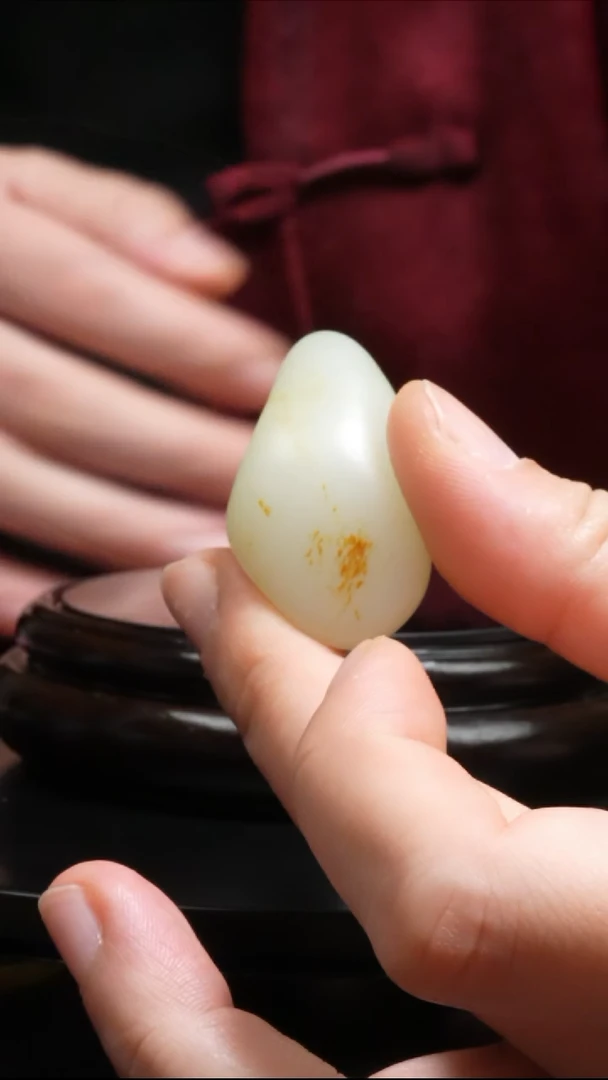 【闪购商品】和田玉吊坠(不含链)未镶嵌29.1g和田玉原石