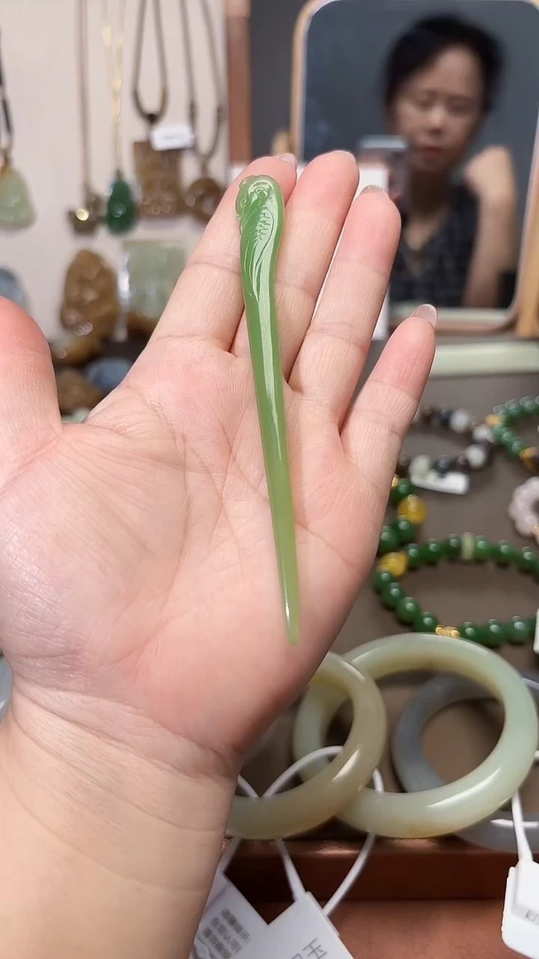 未镶嵌和田玉（碧玉）发饰今***?1