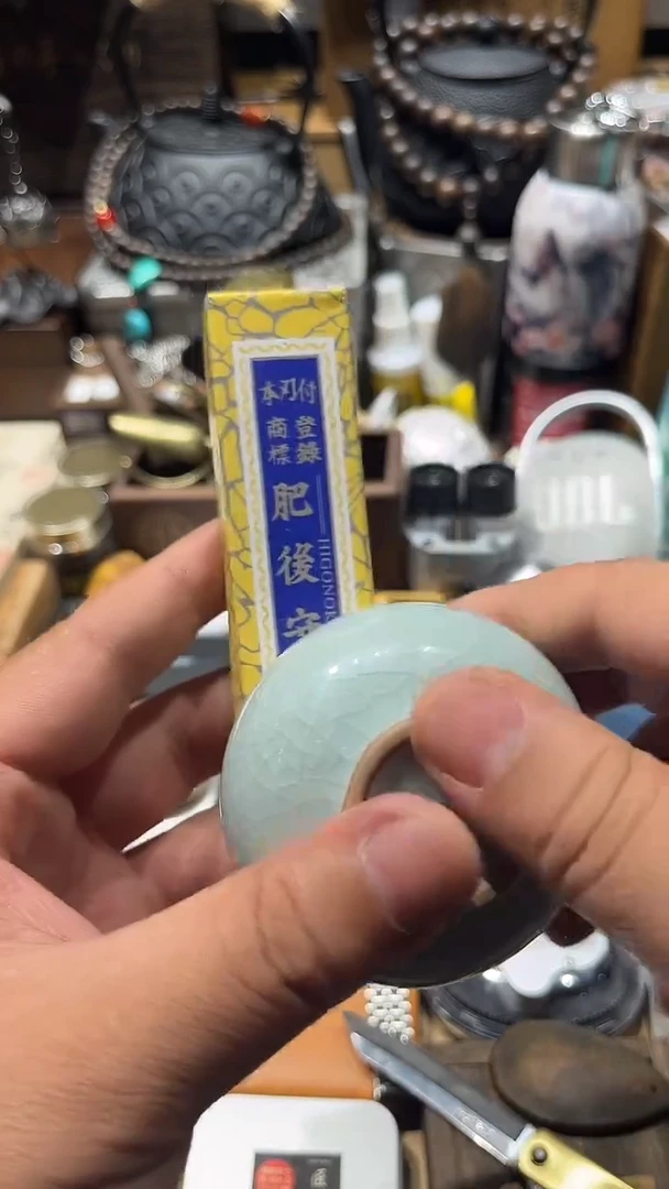 瓷片闪购商品 如图所示