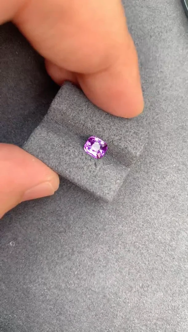 【闪购商品】彩色蓝宝石裸石未镶嵌1ct无烧紫蓝宝