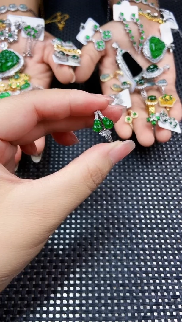 翡翠戒指未镶嵌1111111111