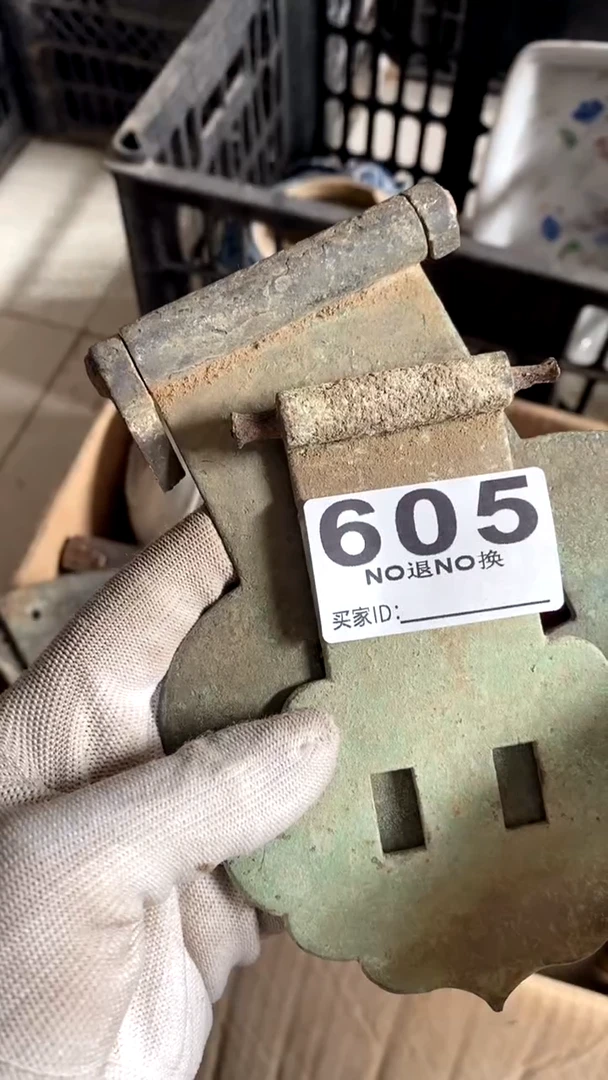 陶瓷丑*莲的说法是大哥