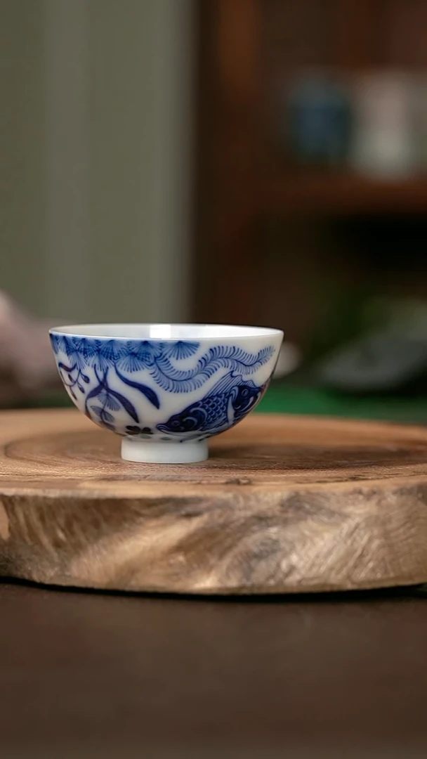 手绘手绘高温现代瓷  气  薄胎鲽鱼鸡心杯80C