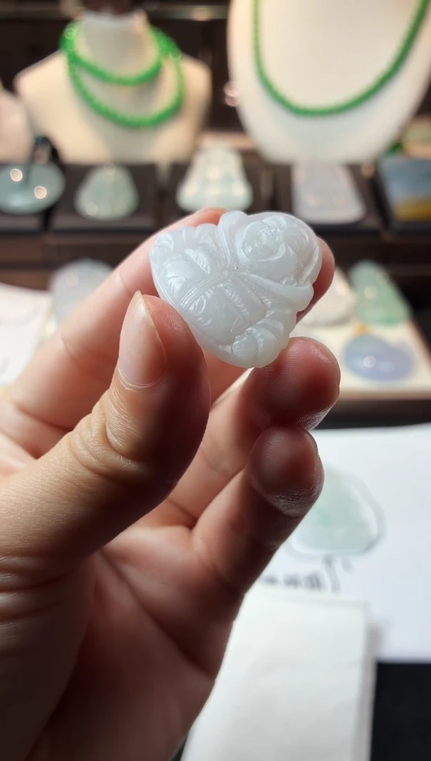 未镶嵌定制翡翠轻****写毛货不退不换