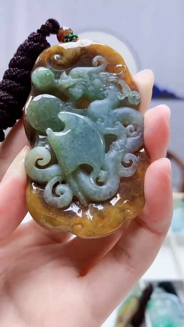 未镶嵌定制翡翠5028zm-毛货挂件176