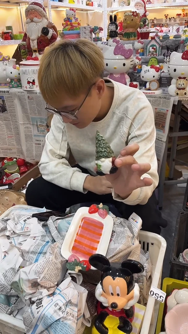 手工艺品琉璃满 28包邮，运费可退，微瑕陶瓷不退不换