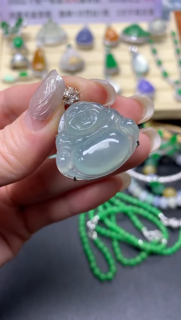 【闪购商品】翡翠吊坠(不含链)18K金镶嵌吊坠|4200+420