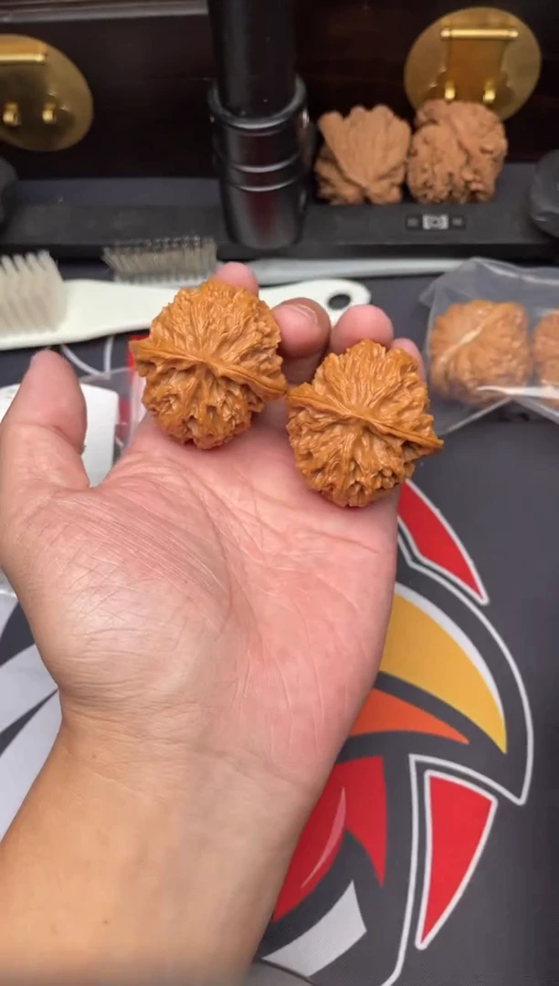 吊坠文玩核桃苹果园42+