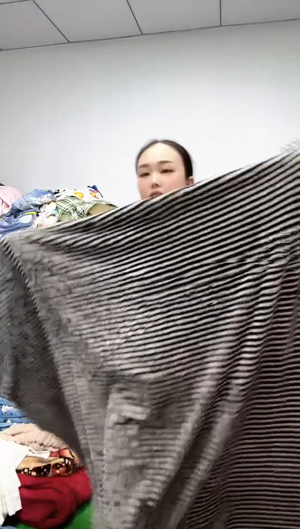 法兰绒2X1.8左右以主播介绍为准