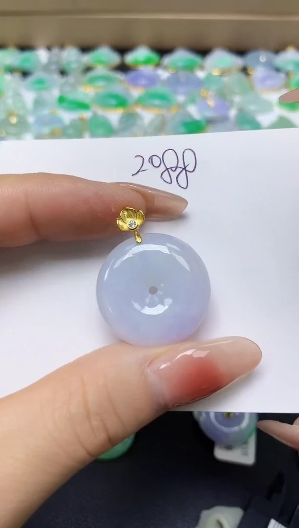 翡翠未镶嵌颈饰 天然缅甸翡翠A货
