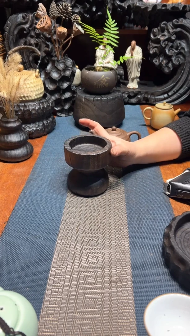 【闪购商品】香樟木木雕一物一拍