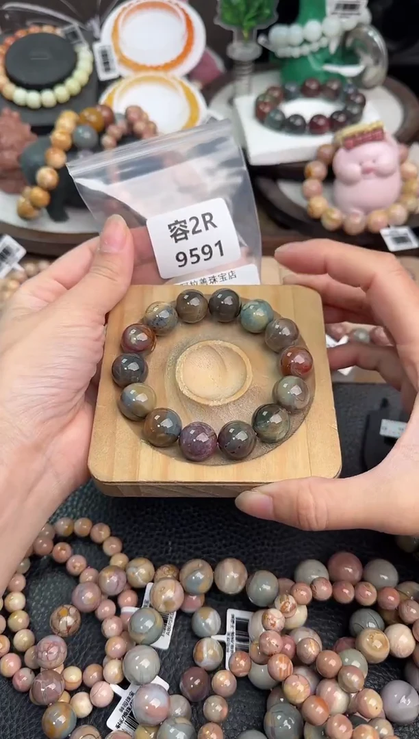 未镶嵌手链石英质玉莎****～3R9591