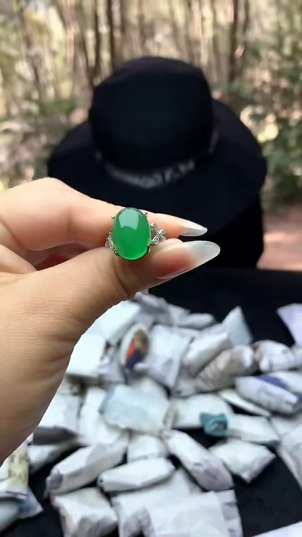 满色吊坠    所见即所得