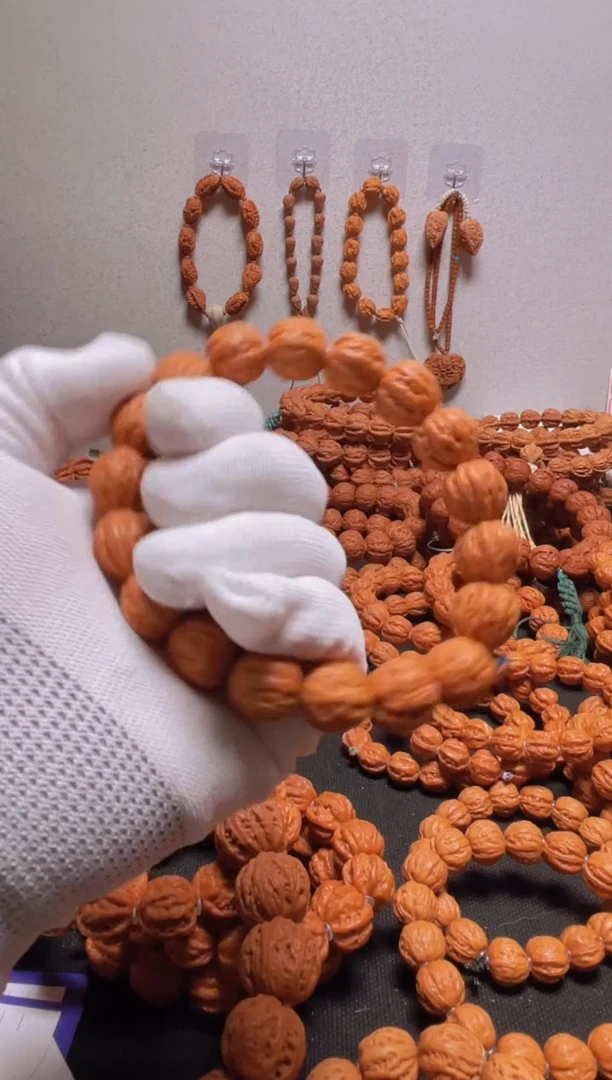 【闪购商品】文玩核桃手串1.5粗筋