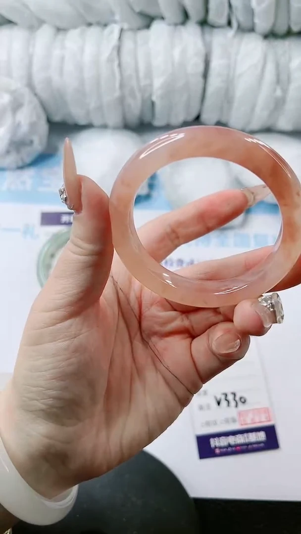 【闪购商品】石英质玉手镯未镶嵌多样性发货V330