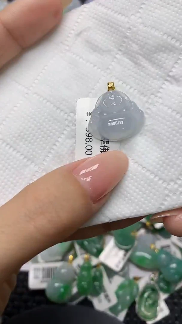 颈饰18K金镶嵌翡翠11111111111