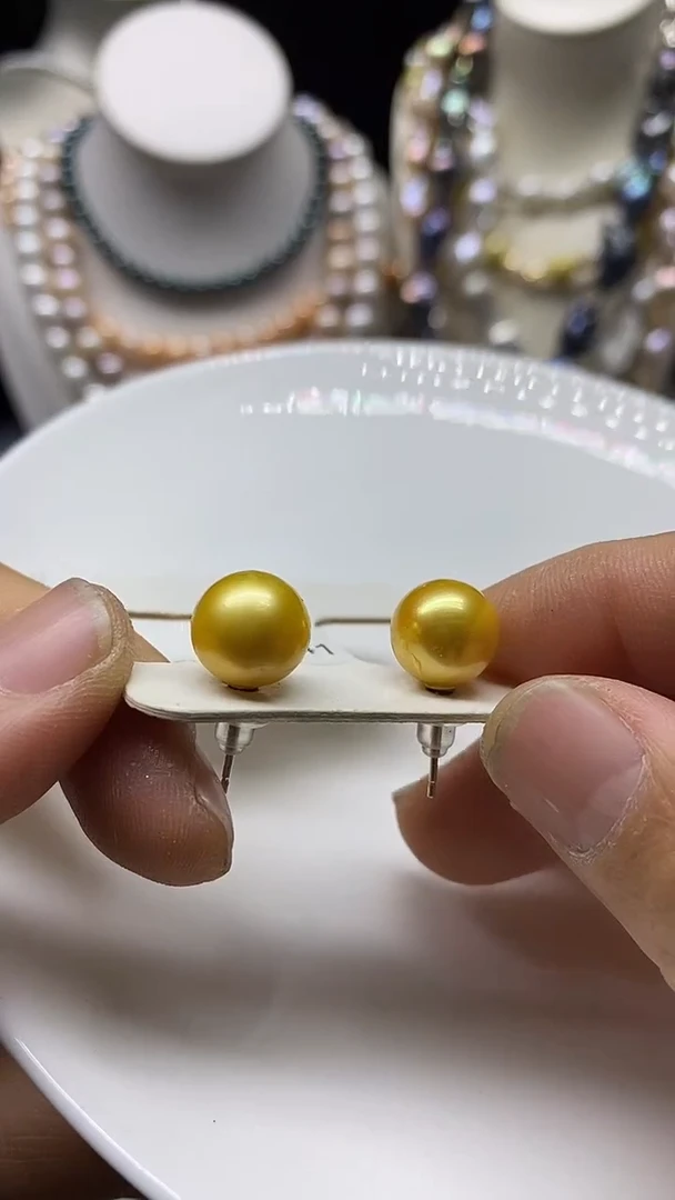 颈饰未镶嵌淡水珍珠多人
