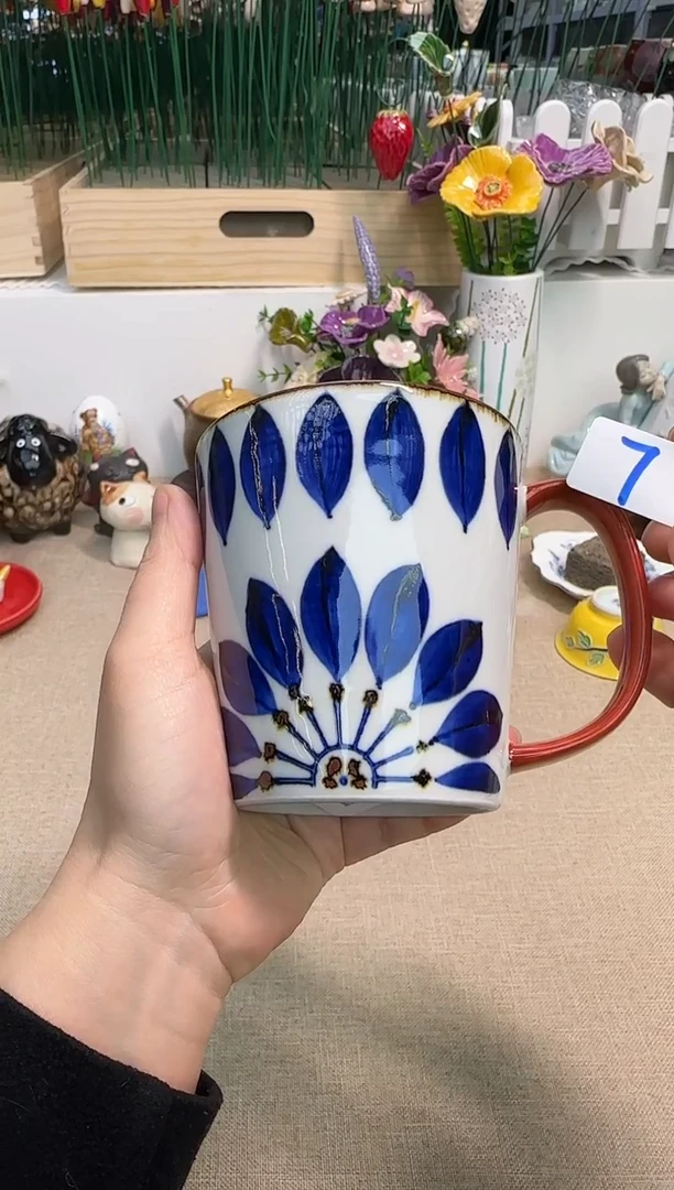 瓷片辰辰家的瓷器真好看