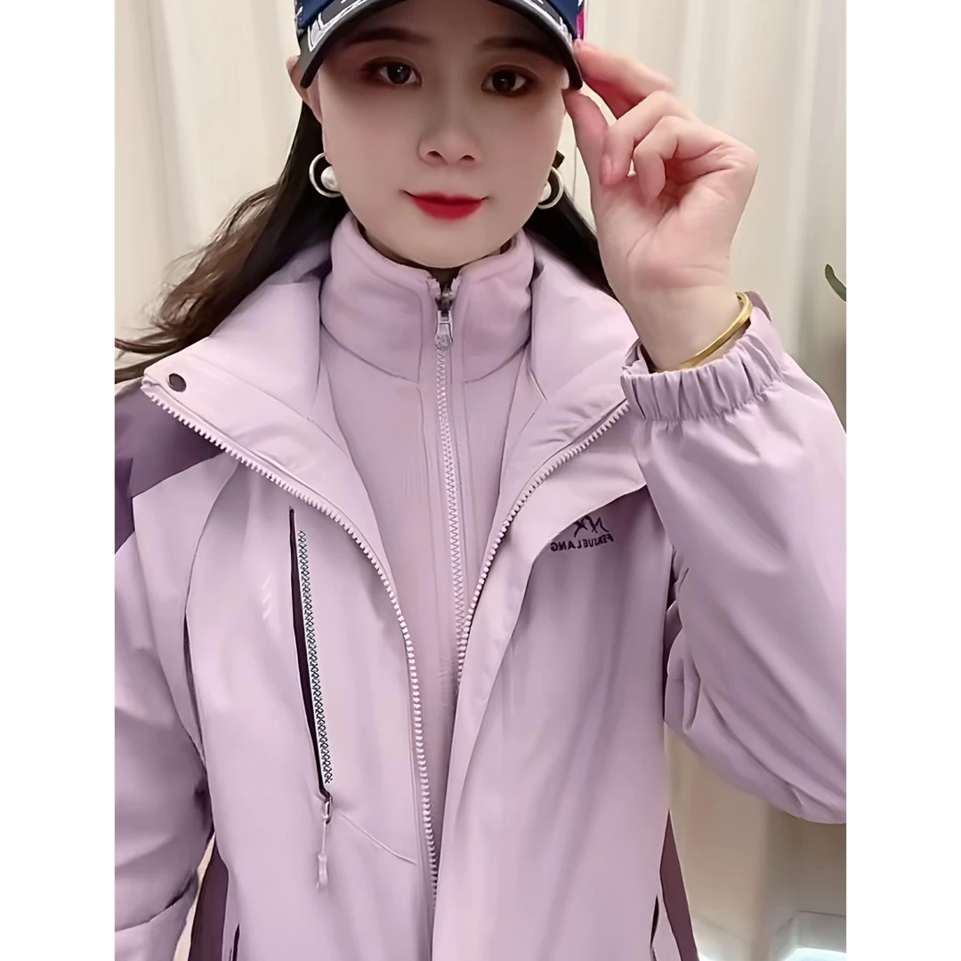 新款冲锋衣三合一可拆卸秋冬户外防水防风登山服外套拼接保暖加厚