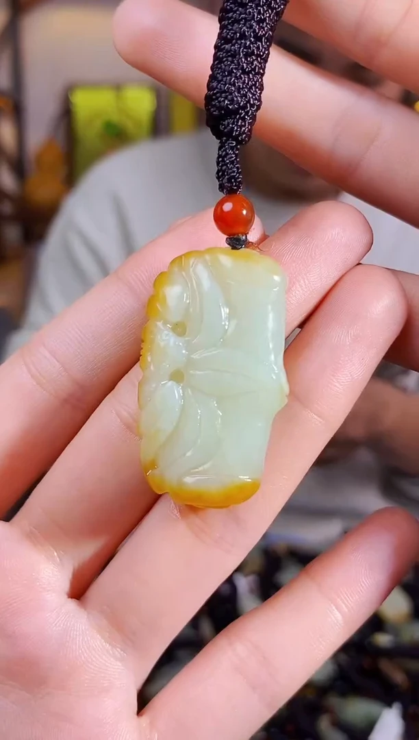 【闪购商品】和田玉颈饰未镶嵌1