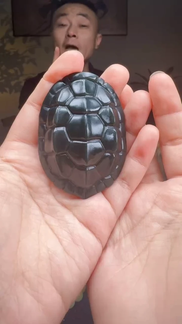 和田玉未镶嵌把件富甲天下