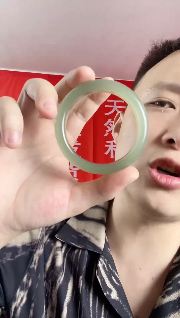 和田玉手镯未镶嵌天然和田玉湖水绿-60