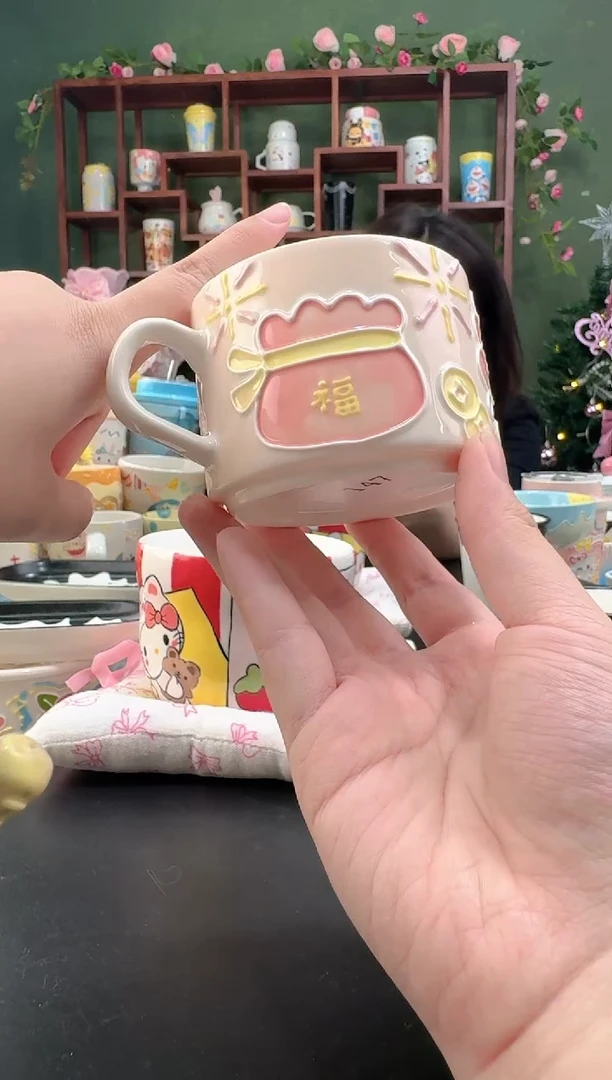 147景德镇高温陶瓷釉下彩 玉泥 兔子杯子