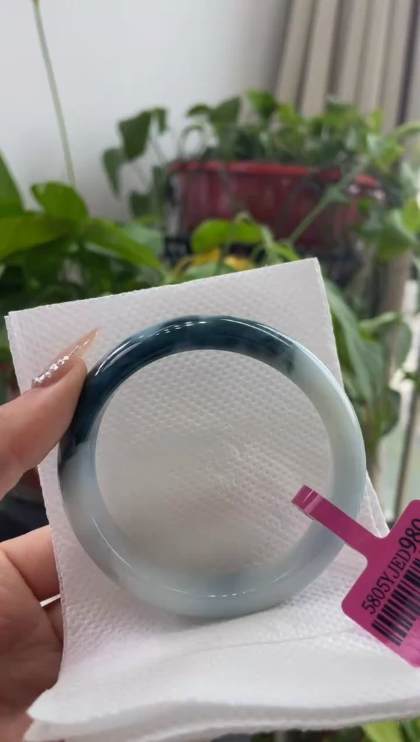 翡翠手镯未镶嵌034手镯58
