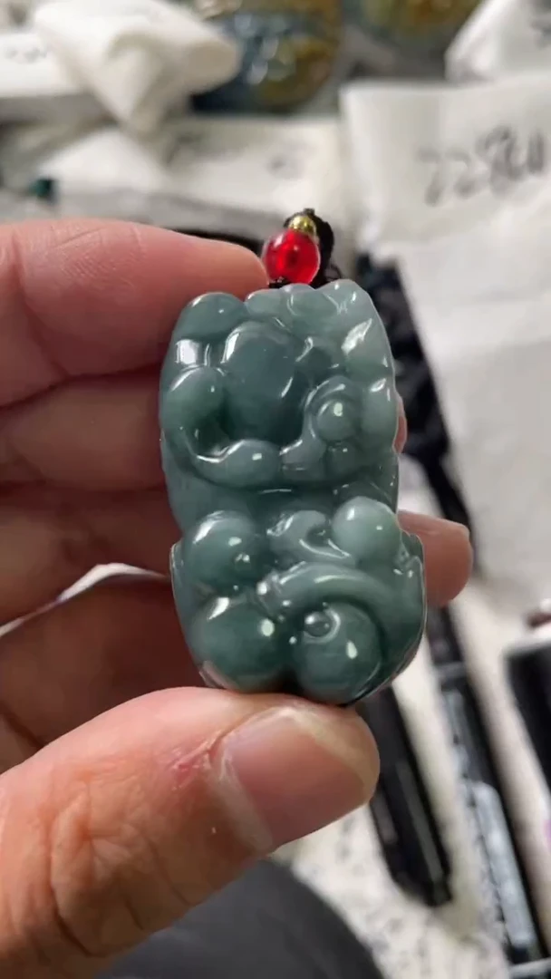 颈饰未镶嵌翡翠8