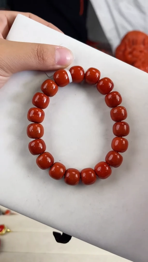 未镶嵌瓦西牛血老型手串12mm南红玛瑙（多样式发其一）