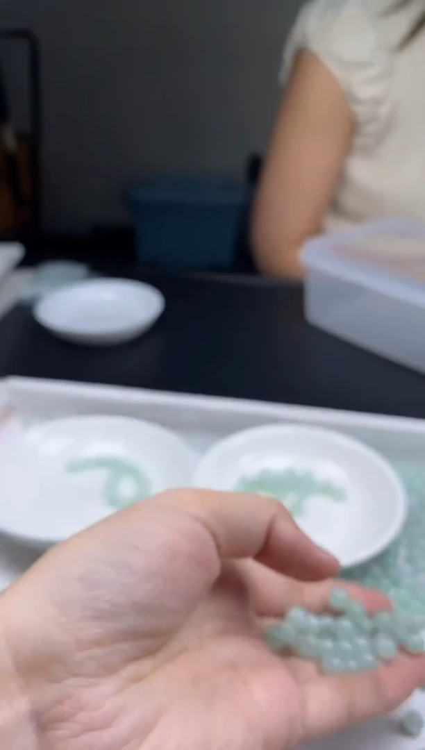 颈饰未镶嵌翡翠i**阳贞城散珠批发DIY编制