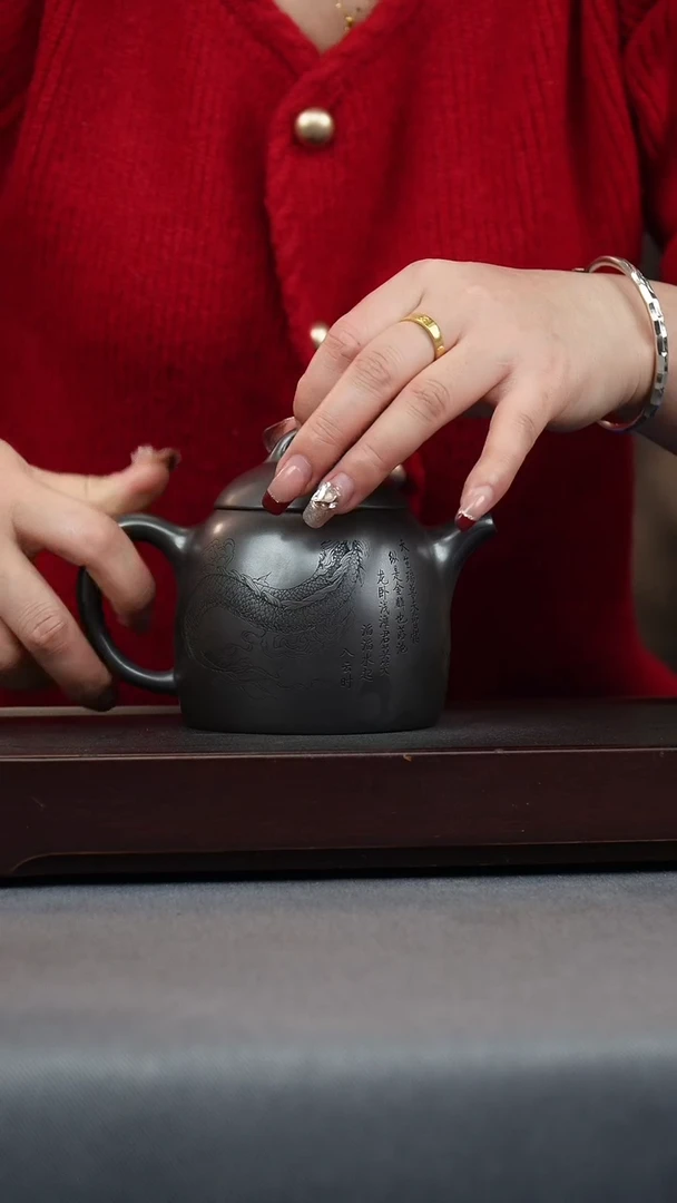 【闪购商品】紫砂茶壶石黄 秦权 刻龙