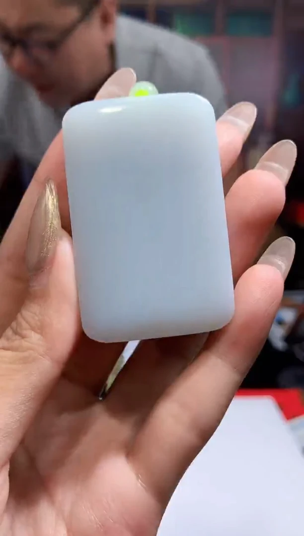 定制和田玉Boss阳天然和田玉（拍一发一)