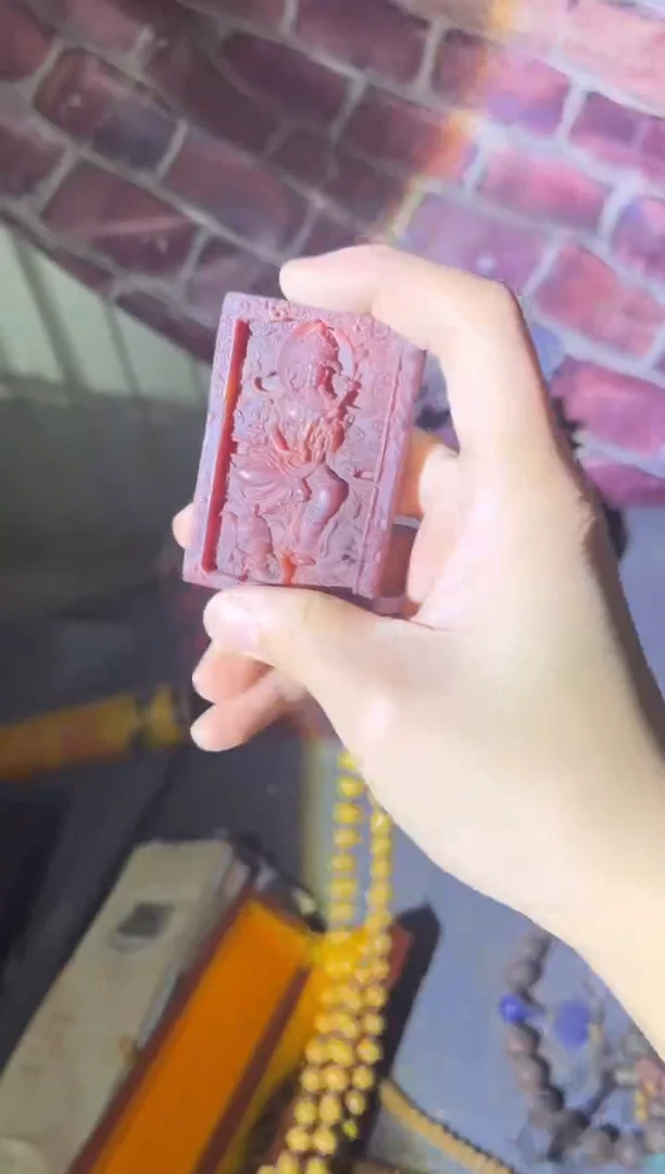 【闪购商品】滴血莲花菩提吊坠1